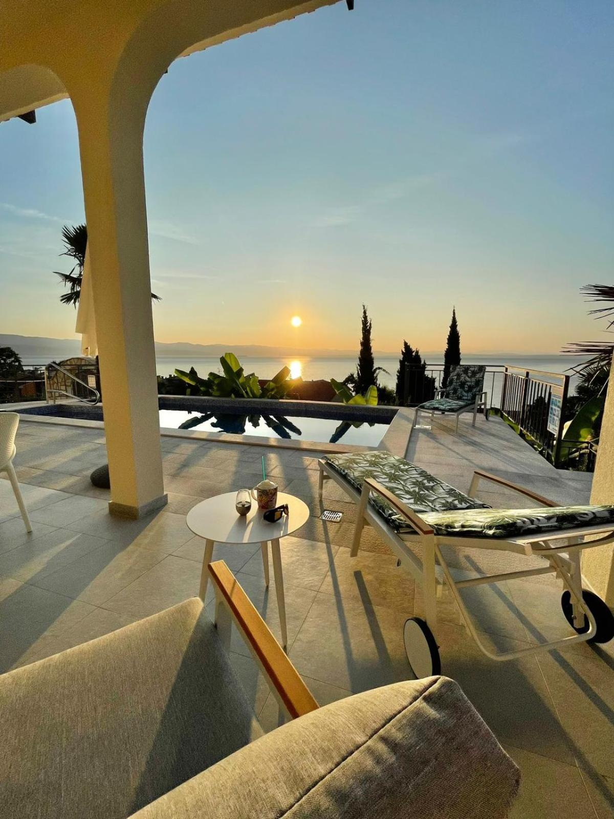 Villa Nikolla Lovran Ngoại thất bức ảnh