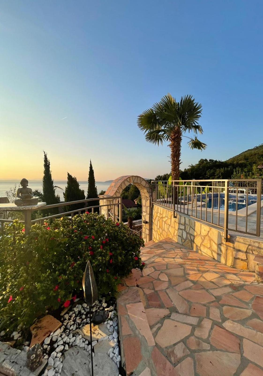 Villa Nikolla Lovran Ngoại thất bức ảnh